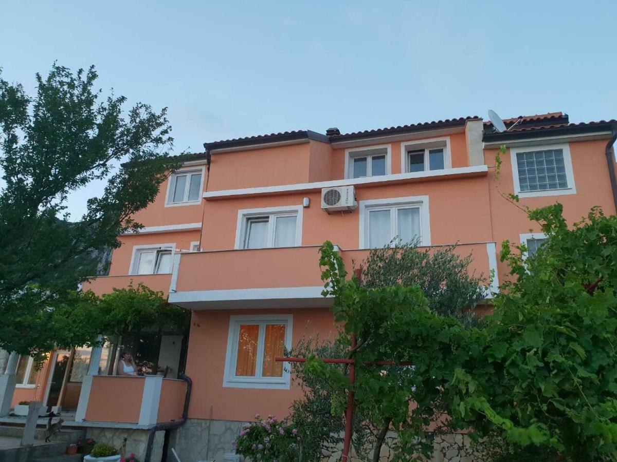 Apartman Ivana Grizane-Belgrad Екстер'єр фото