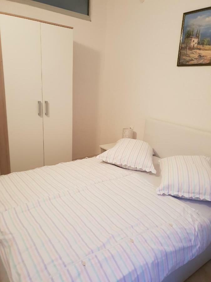 Apartman Ivana Grizane-Belgrad Екстер'єр фото